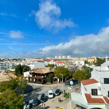 Apartamento T1, Da Oura