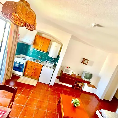 Appartement T1, Da Oura *